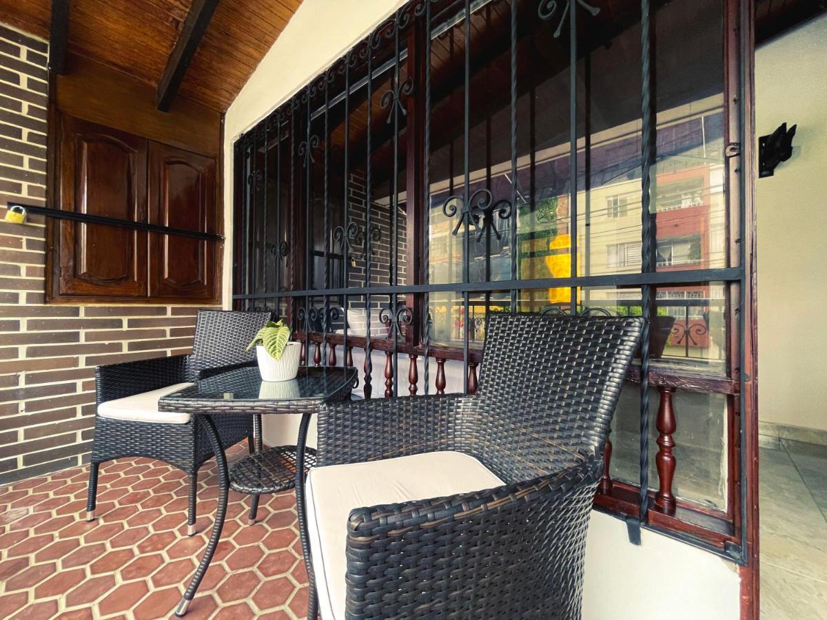 Hotel Casa Sonata Medellín Buitenkant foto